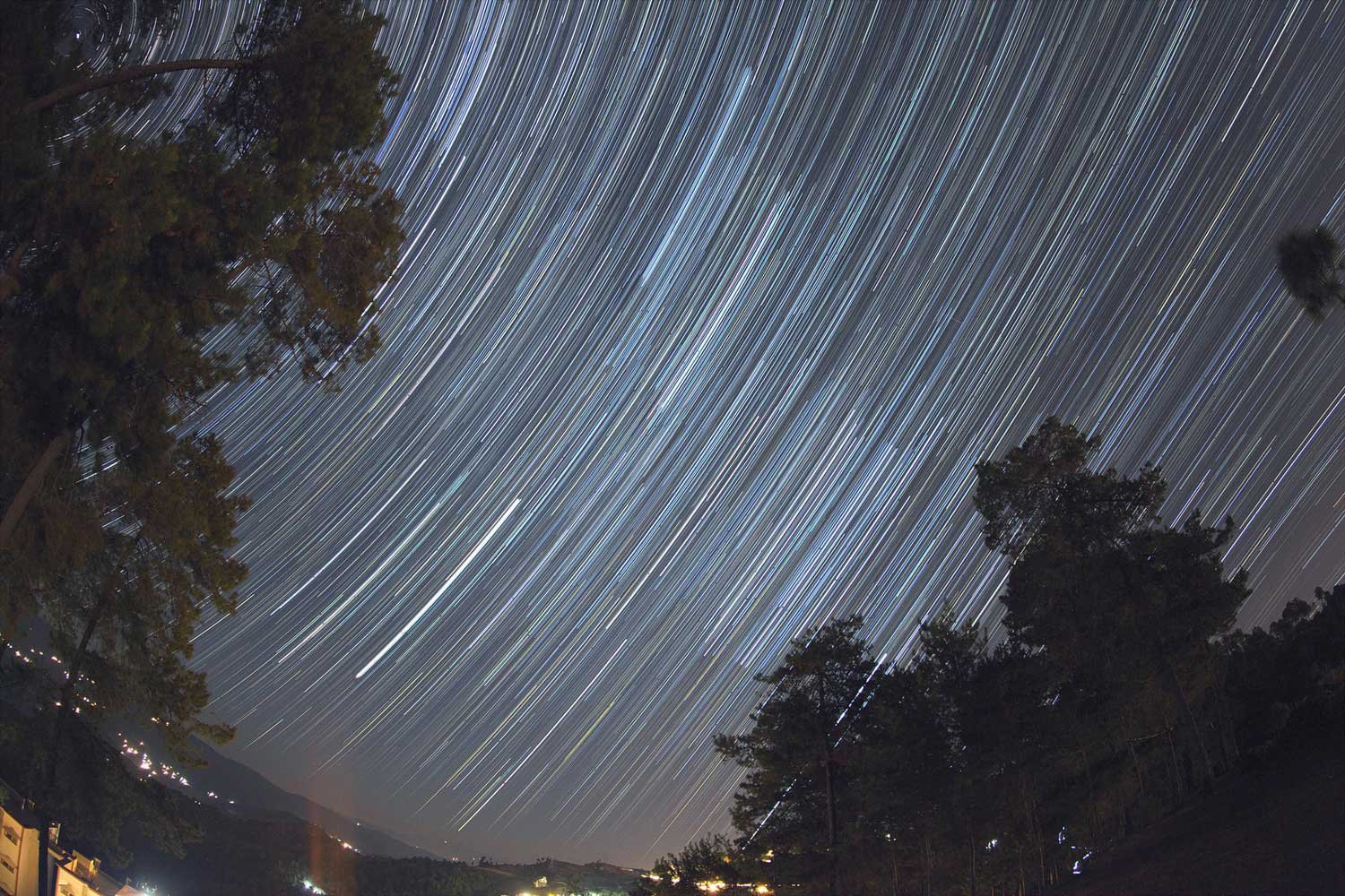 2013-12-25-Durva-Startrails-1-ajay-edit.1.1